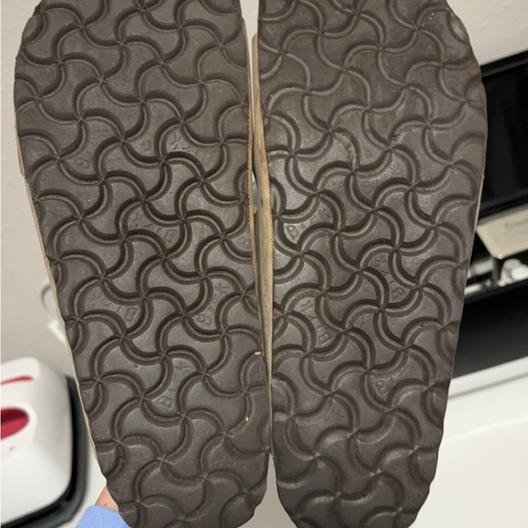 Birkenstocks size 39 - Picture 3 of 3